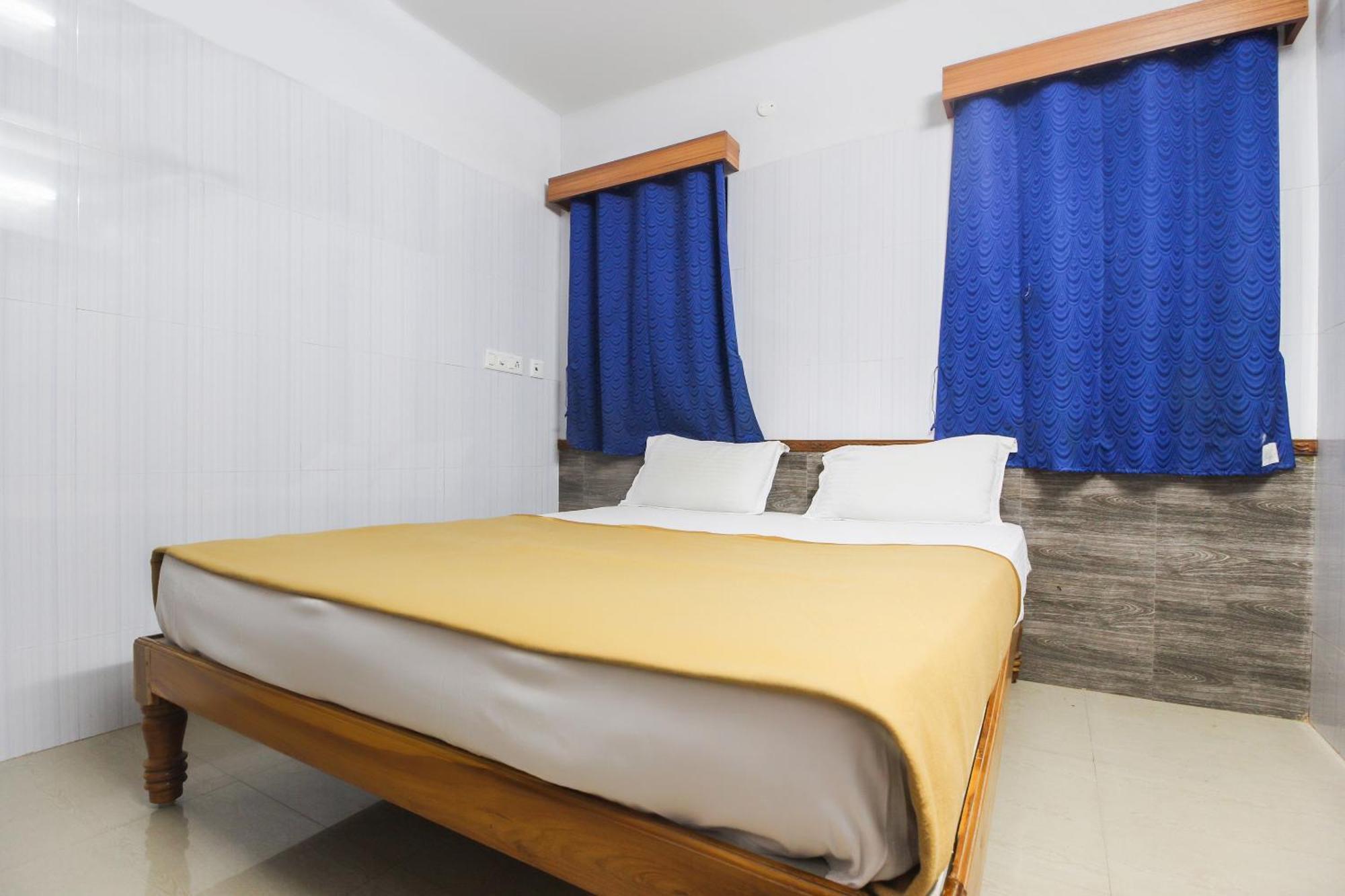 Hotel O Jks Deluxe Lodge Udaiyarpalaiyam Esterno foto