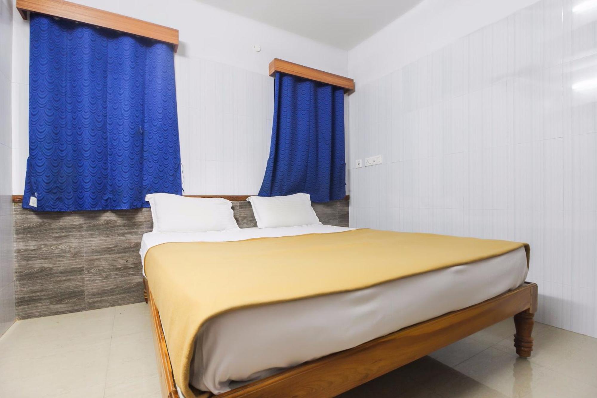 Hotel O Jks Deluxe Lodge Udaiyarpalaiyam Esterno foto